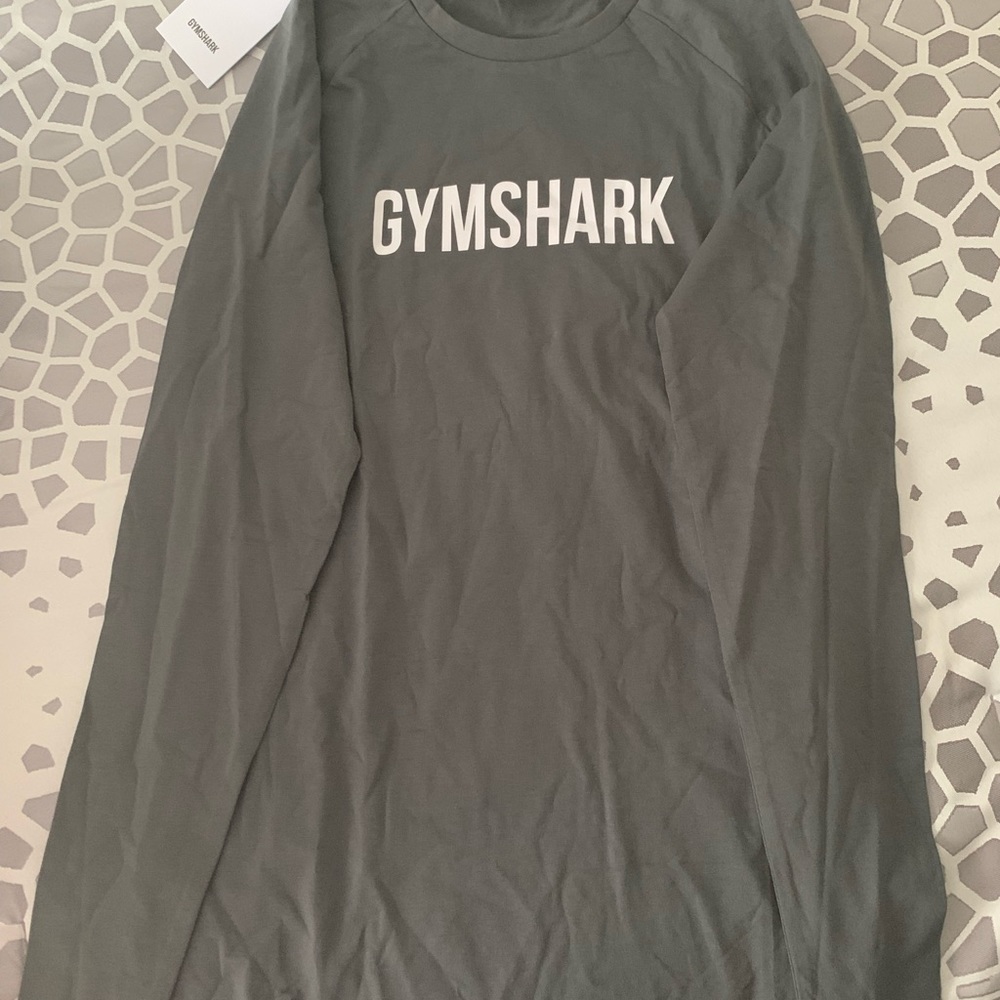 Gymshark long sleeve shirt! Brand new - Picture 2 of 2